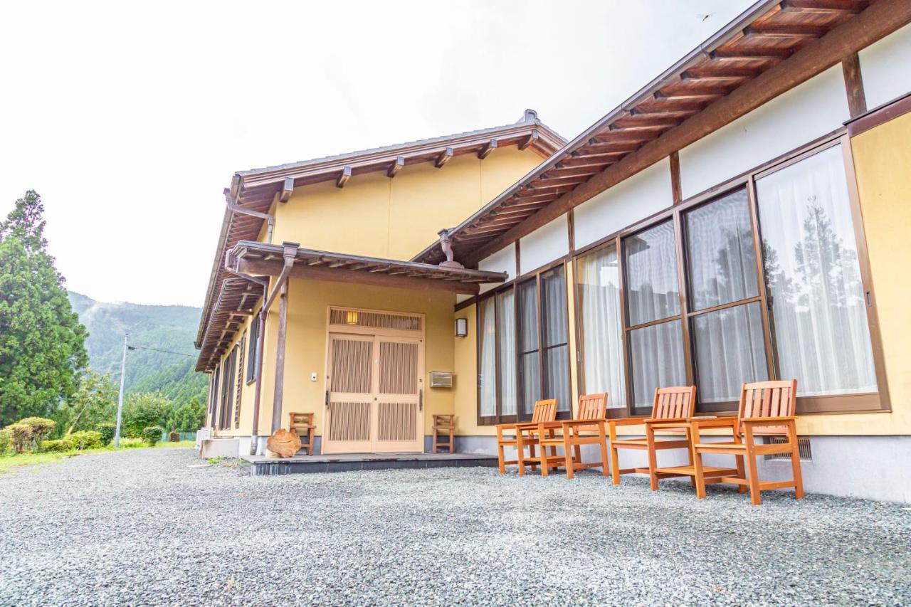 Kanata Mountain Lodge Kawanehon Exteriör bild